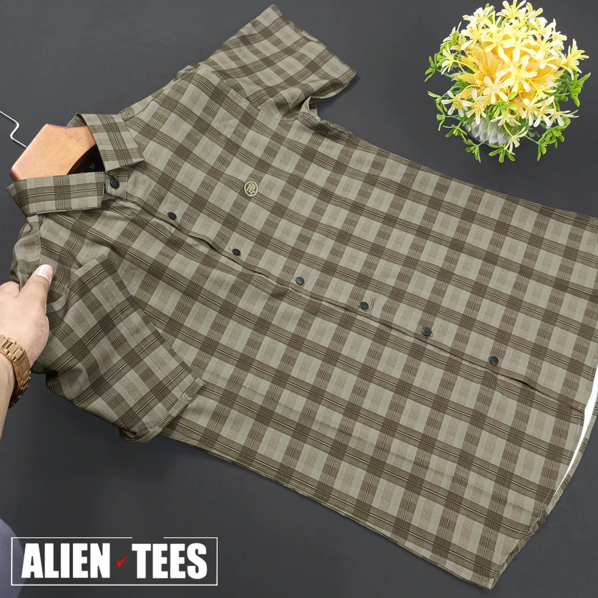 H112  Muesli Check Half Shirt