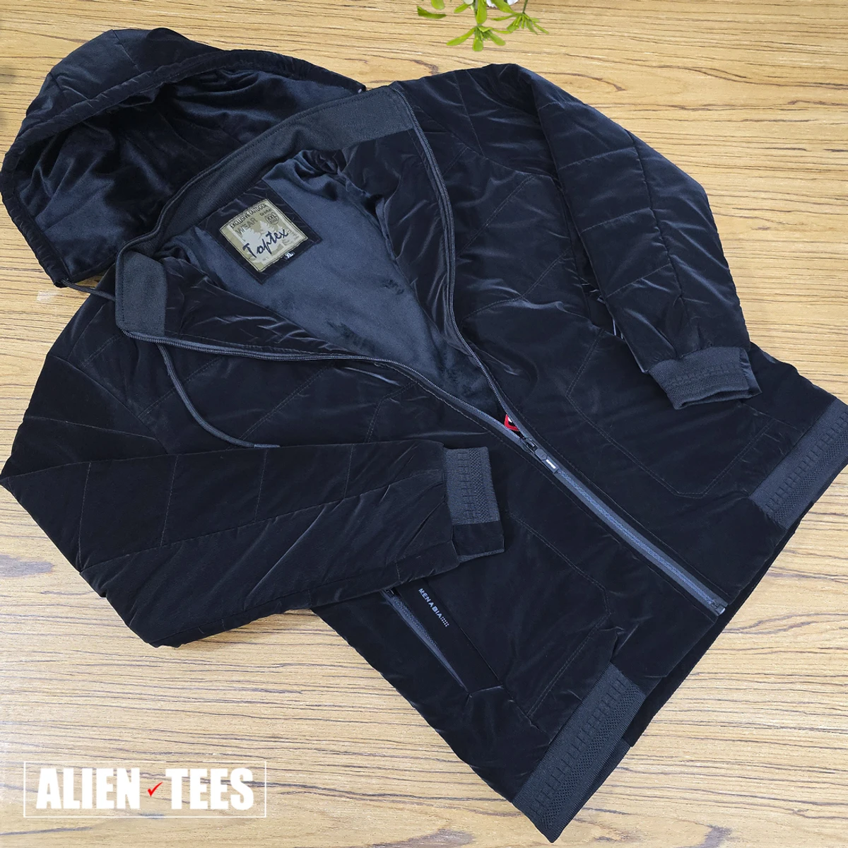 W07 Intense Black Padding Jacket