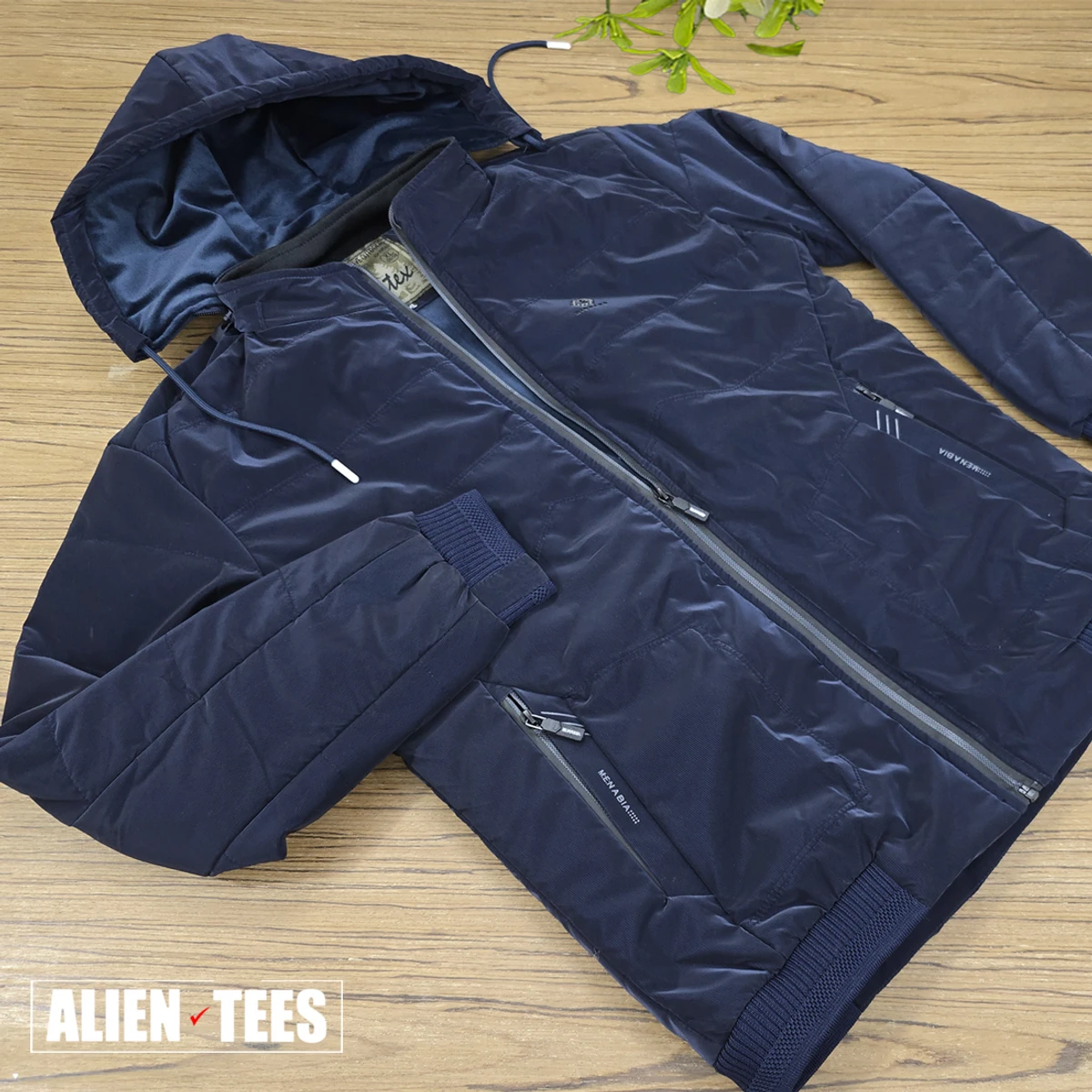 W09 Night Blue Padding Jacket